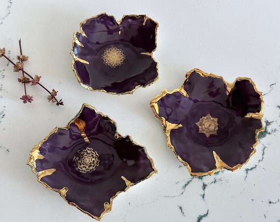 Handmade Purple Mandala Ring Dish: 22K Gold Porcelain Jewelry Holder