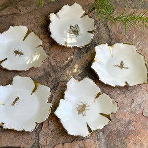 Queen Bee Ring Dish, White and Gold Ring Dish, Wedding Ring Holder - Main Image