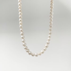 The Freshwater Pearl Necklace // Pearl Necklace, Pearl Choker Necklace, Real Pearl Necklace, Pearl Bead Necklace, Pearl Beaded Necklace