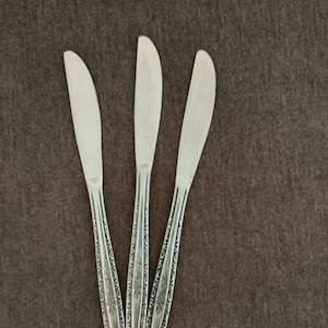 Interpur Stainless Steel Korea INR2 Rose Knives