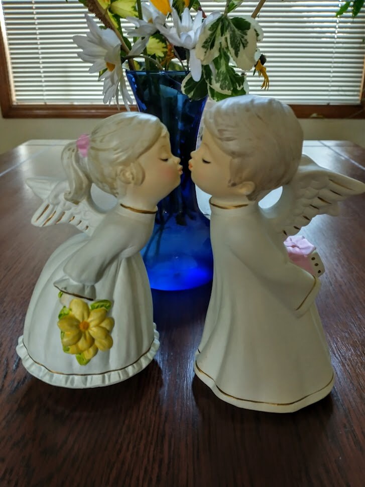 Vintage Kissing Angels Music Box Love Story Made in Japan Etsy