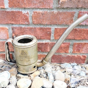Vintage Swingspout Oil Can Very Collectable - Etsy