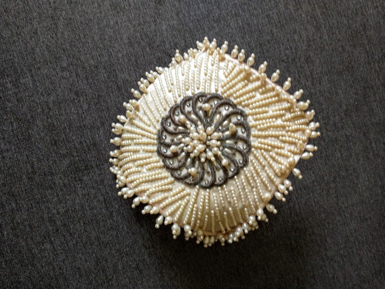 Beautiful Fascinator Lady's Hat 1950s/60s Pearl Beads Bloomingdales NY