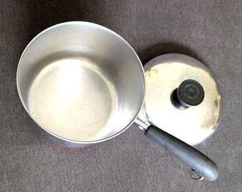Revere Ware Pot  2 Quart Copper Bottom 1960s Pan with Lid