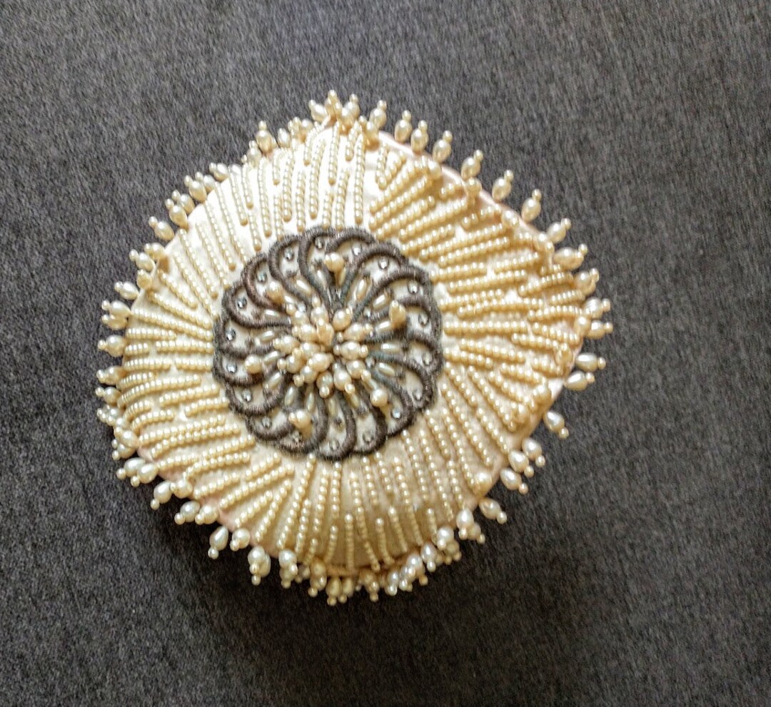 Beautiful Fascinator Lady's Hat 1950s/60s Pearl Beads Bloomingdales NY