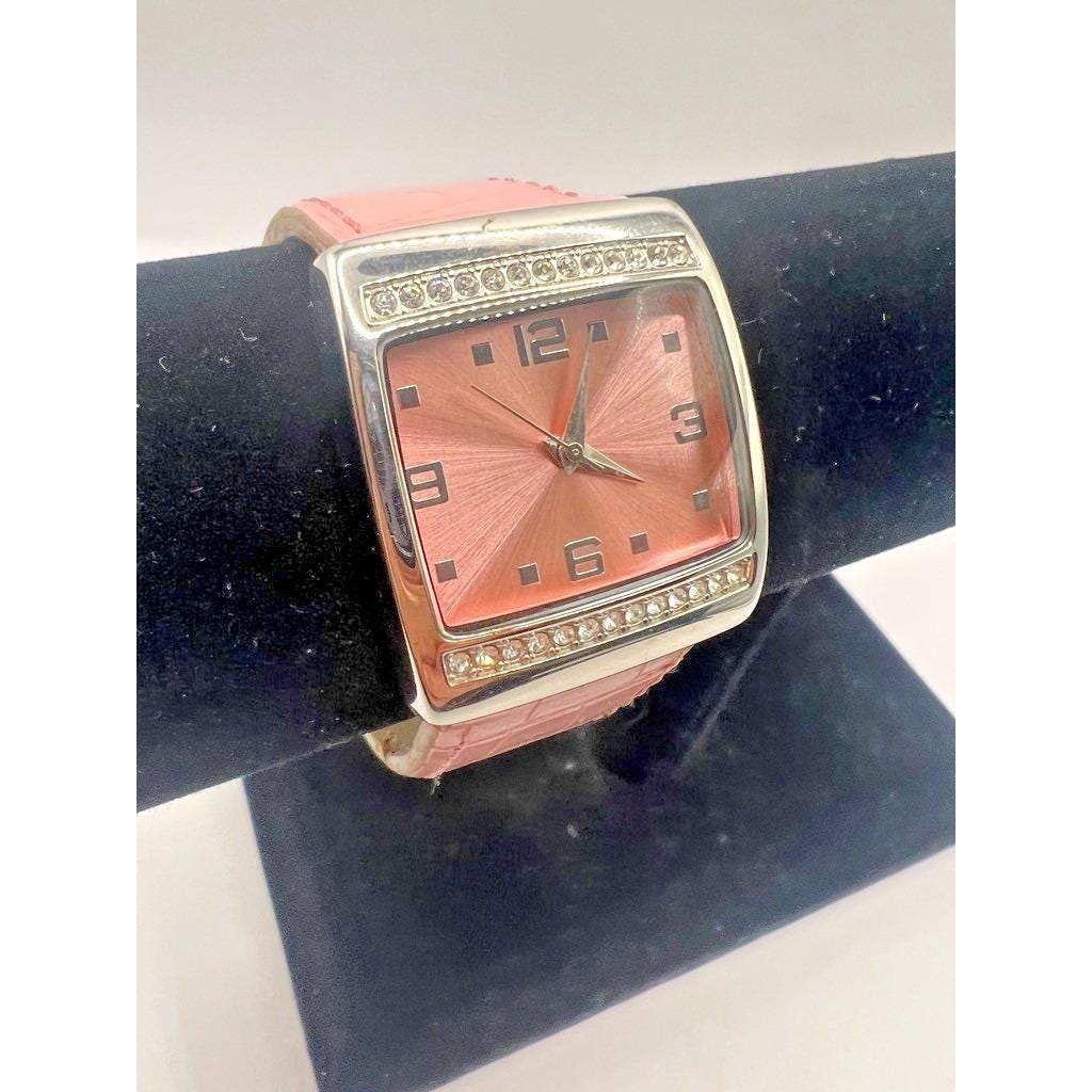 Mary Kay Cosmetics Vintage Rose Logo Fossil Quartz Watch Vintage Mary Kay Black Fossil Quartz Watch Gold Face 7  main image 2
