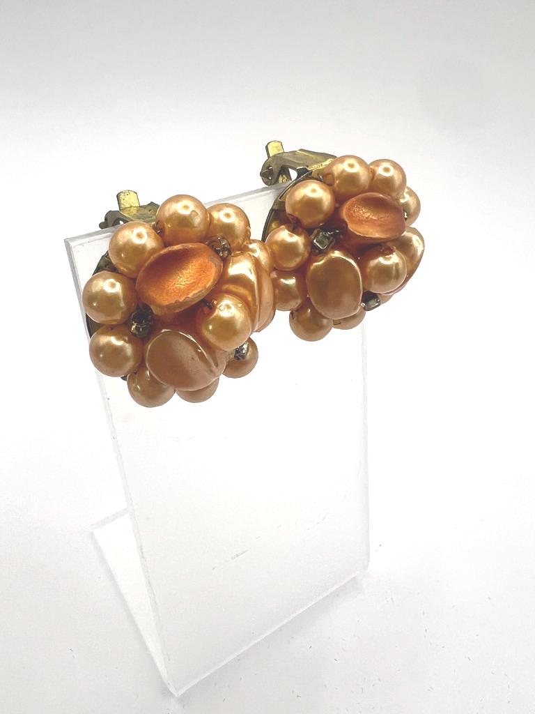 Vintage 1960s Hong Kong Faux Perlen Cluster Ohrclips Retro Perlen Gold Mid Century Pfirsich Bernstein Orange Retro Ohrclips