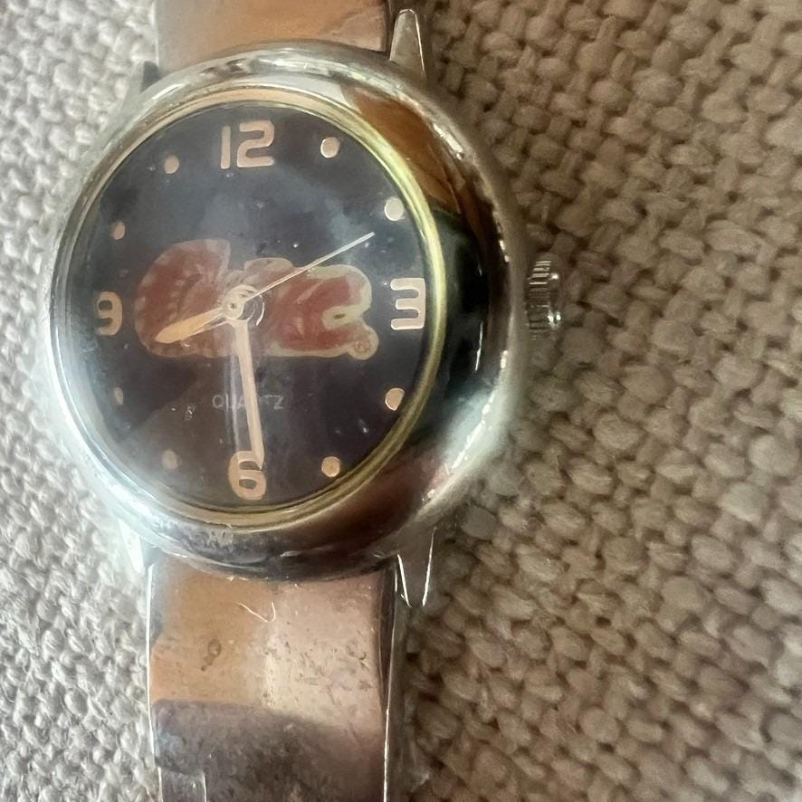 2003 Coca-Cola Coke Memorabilia‎ Watch Red Gold Stainless Retro Pop Culture Y2K Vintage 2003 Coca-cola “coke” Quartz Watch – Japan Movement  main image 2