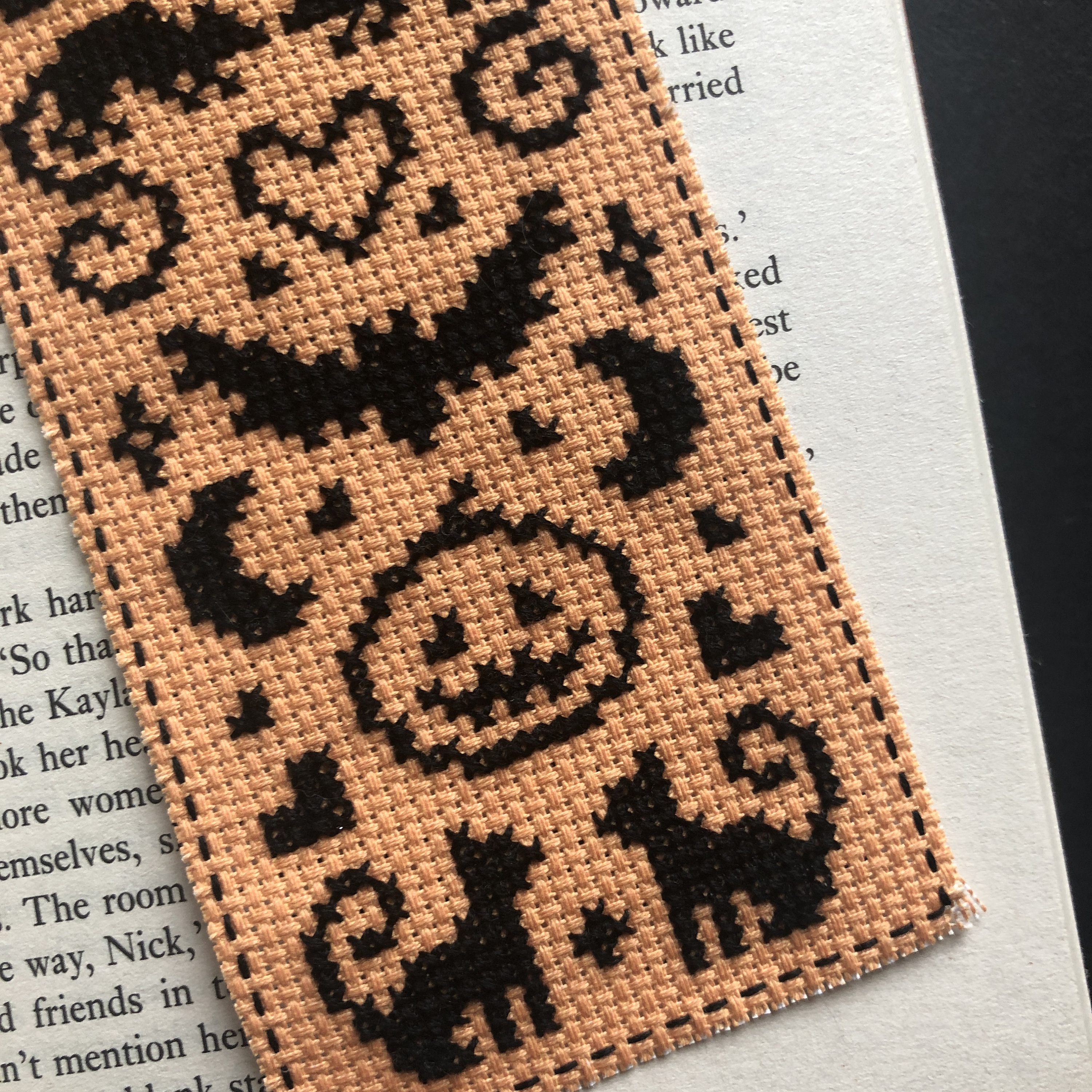 Happy Halloween Bookmark - Cross Stitch Pattern (beginner) | Instant ...