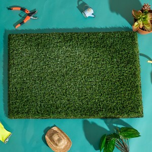 Synthetic Fescue Green Grass Mat, Washable Indoor/Outdoor Rug image 2