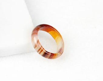 Banded Agate Ring, Carved Stone Ring, Solid Agate Ring, Agate Band, Natural Gemstone, Gemstone Ring, Carved Agate Ring,