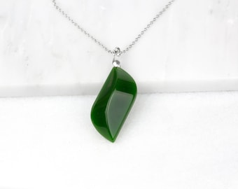 Leaf Green Necklace, Nephrite Jade, Jade Green Jewelry, Good Luck Necklace, Long Boho Necklace, Green Jade Necklace, Green Jade Jewelry