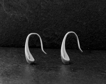 Sterling Silver Drop Earrings / Silver Hook Earrings / Silver Drop Earrings / Solid Silver Earrings / Simple Silver Earrings
