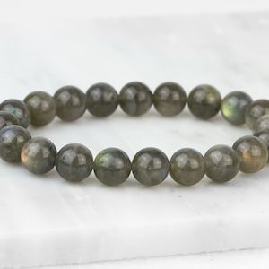 Labradoriet armband, delicate armband, labradoriet sieraden, blauwe labradoriet, armband labradoriet, meditatie armband, 10mm armband