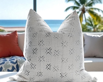 Rustic African Mud Cloth Pillow Cover: Boho Throw Cushion 22x22