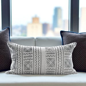 Rustic Mud Cloth Cotton Pillow Cover – Decorative Throw Pillow Case for Couch, Sofa, or Bed – Modern Boho Cushion Cover – 14X24 Inch Lumbar.