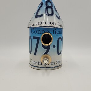 Connecticut license plate birdhouse