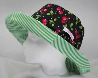 Bucket Hat 25", Cherry, 2XLarge Hut, Hut für Große Köpfe, 2XL Fischerhut, 2XL Wendehut, Bauernmarkt, Kirschbaum, Kirschtorte, Diner