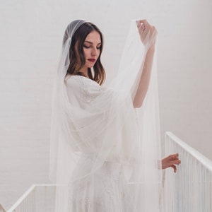 Juliet cap veil, Juliet veil, cap veil, boho veil, 1920s wedding veil, Kate Moss bohemian veil, English Net veil, soft long veil | FAITH