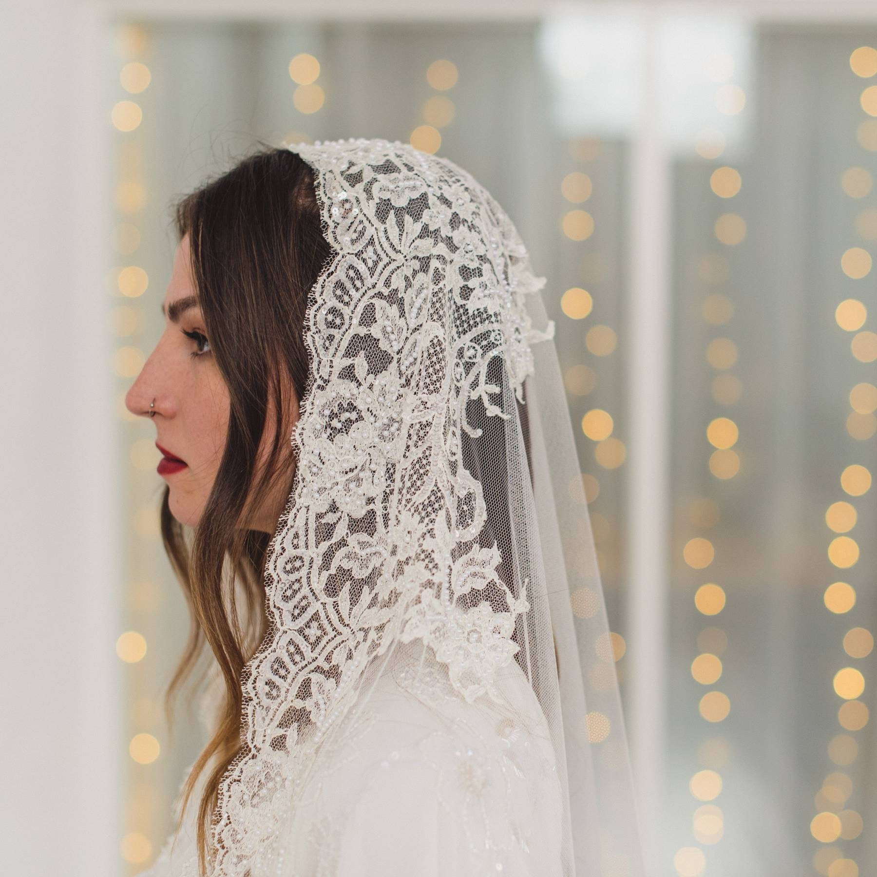 Lauren Elaine | Bridal & Brand | Los Angeles, California Lauren Elaine Limelight Veil: Pearl Tulle Veil with Lace Flower Appliqués Mantilla / Natural White/ Softest Off White (Pictured) / Chapel (120 x 108