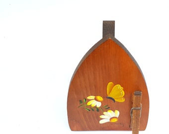 Vintage Recipe Holder, Folk Art Wood Recipe Display, Wooden Iron Photo Holder, Hand Painted Butterfly Garden Kitchen Decor