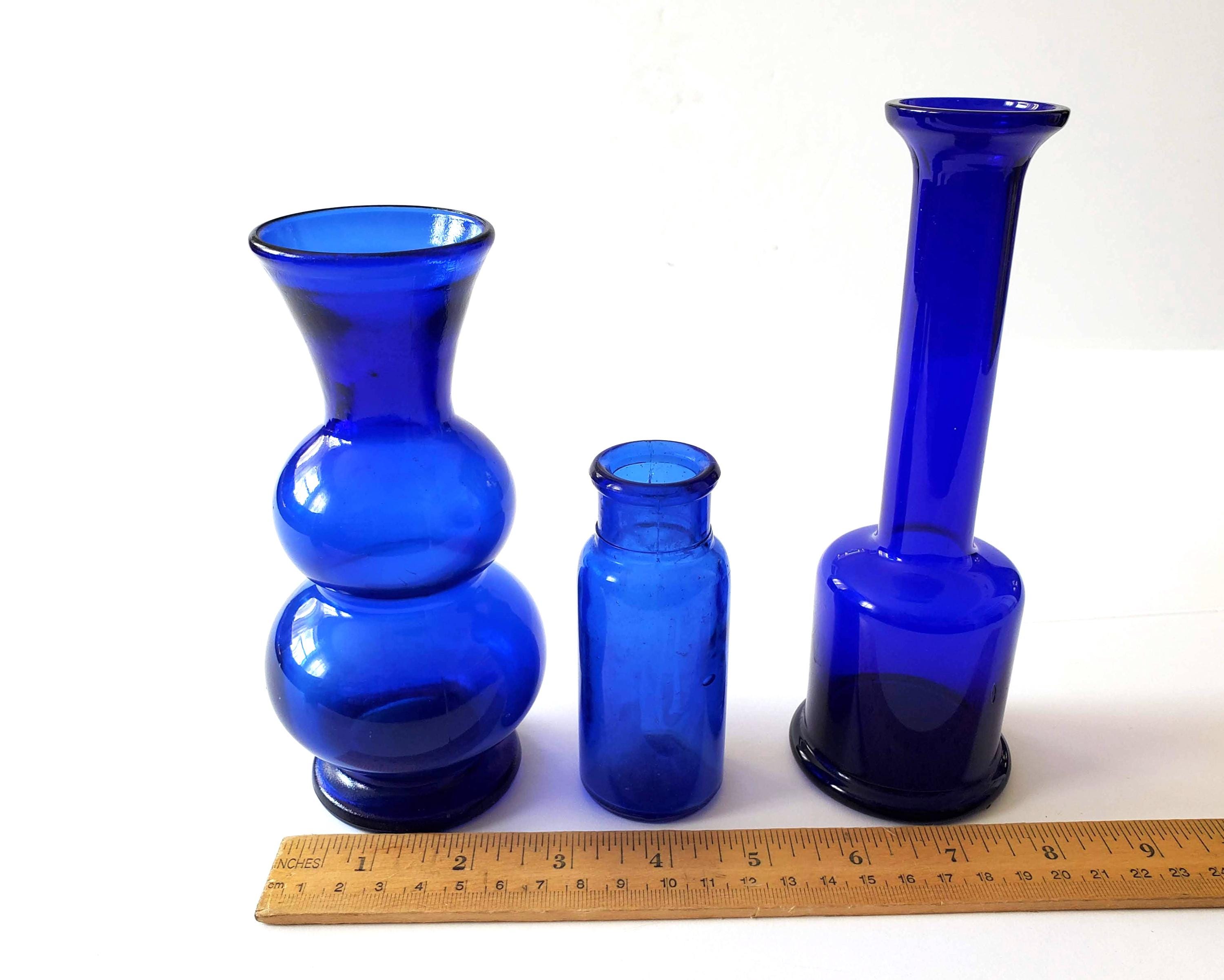 コバルトブルーの花瓶3個セット、ヴィンテージガラス製品 - Etsy 日本