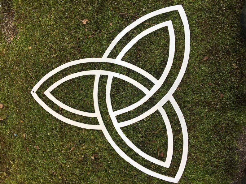 Metal Simple Celtic Triple Knot / Triquetra Etsy