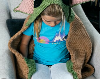 Baby Yoda Hooded Blanket Crochet Pattern