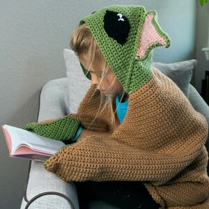 Baby Yoda Hooded Blanket Crochet Pattern image 8