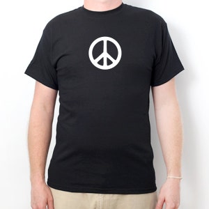 Peace T-shirt, Peace Sign Shirt, Anti War Shirt, No War Shirt, Symbol Hippy 60&#39;s Tee Shirt