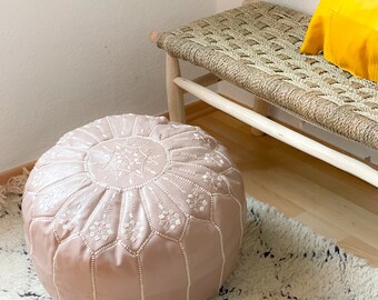 Moroccan pouf ottoman // round embroidery L // Nuss Nuss