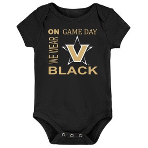 Mens Some Grandpas Play Bingo Real Grandpas Ride M Baby Football Bodysuit