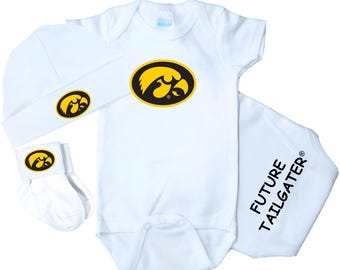 Future Tailgater Iowa Hawkeye Collegiate Licensed 3 Piece Baby Clothing Gift Set