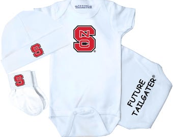 Future Tailgater NC State Wolfpack Collegiate Licensed 3 Piece Baby Clothing Gift Set