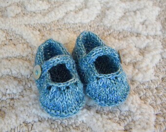 Newborn Lilah Jane Booties - Knitting Pattern