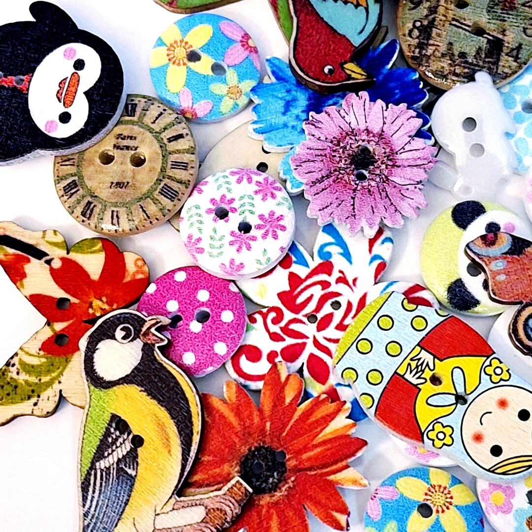 20/40/60 Assorted Colorful Buttons: Birds, Cats, Flower, Butterflies ...