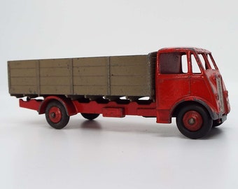 Vintage Dinky Supertoys Guy 511 Lorry 4 Ton Lorry Truck Vehicle Push Pull Collectable Toy 1940's 1950's Dinky Meccano