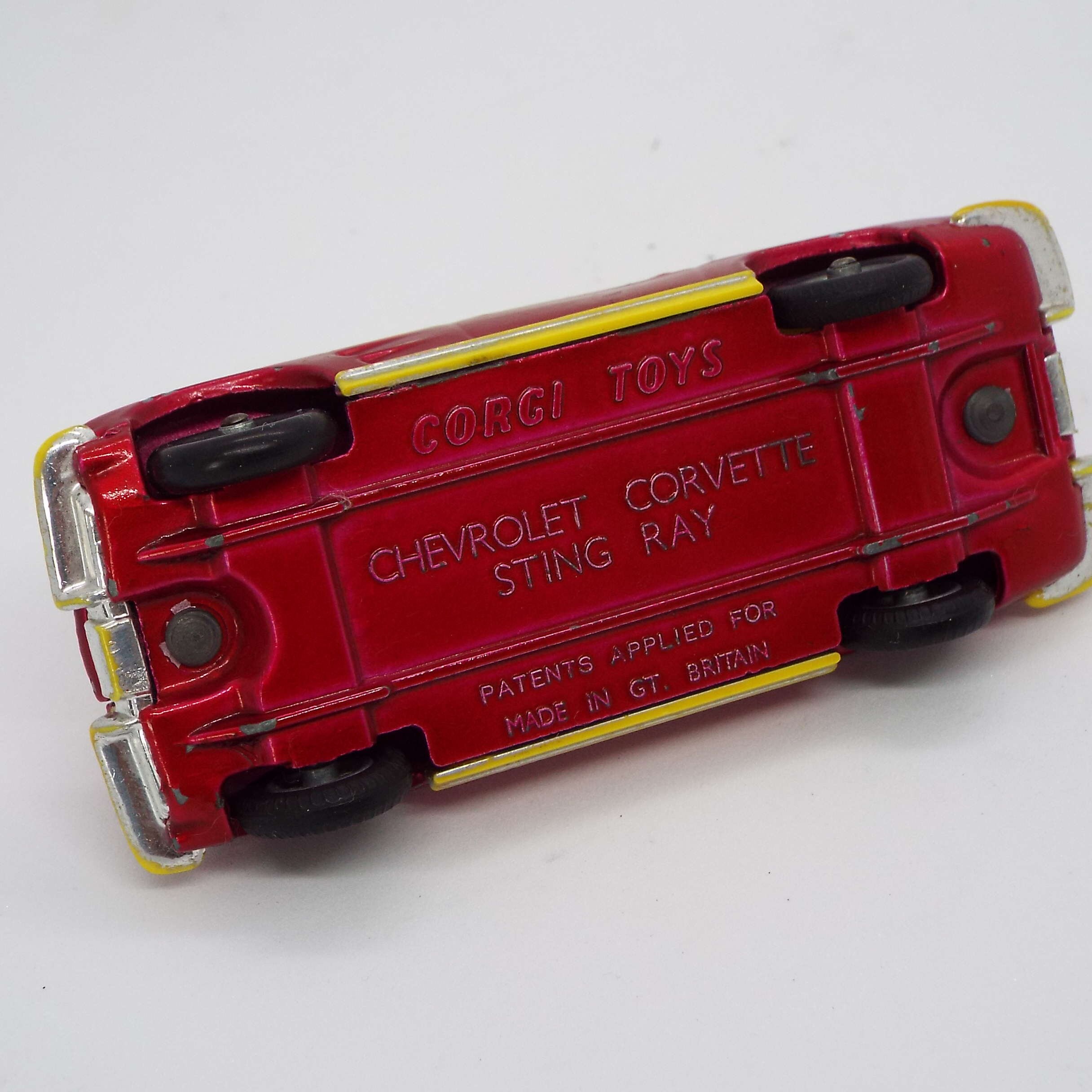 即決・コーギー・シボレー コルベット スティングレイ・310・箱付き