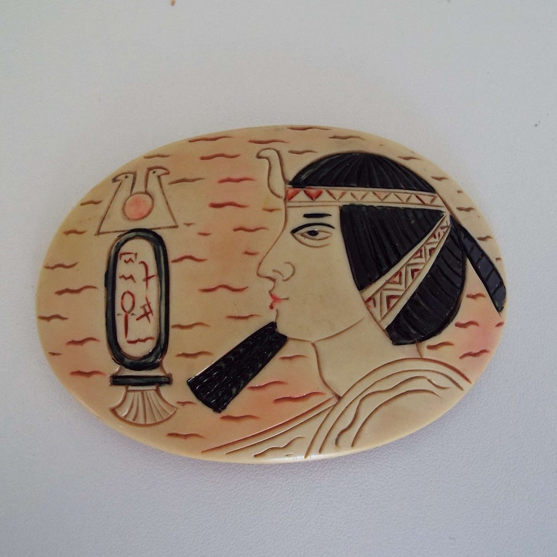 Vintage Egyptian Revival Celluloid Belt Buckle Cleopatra Belt Buckle Uraeus Serpent Oval Buckle Craft Sewing Collectable