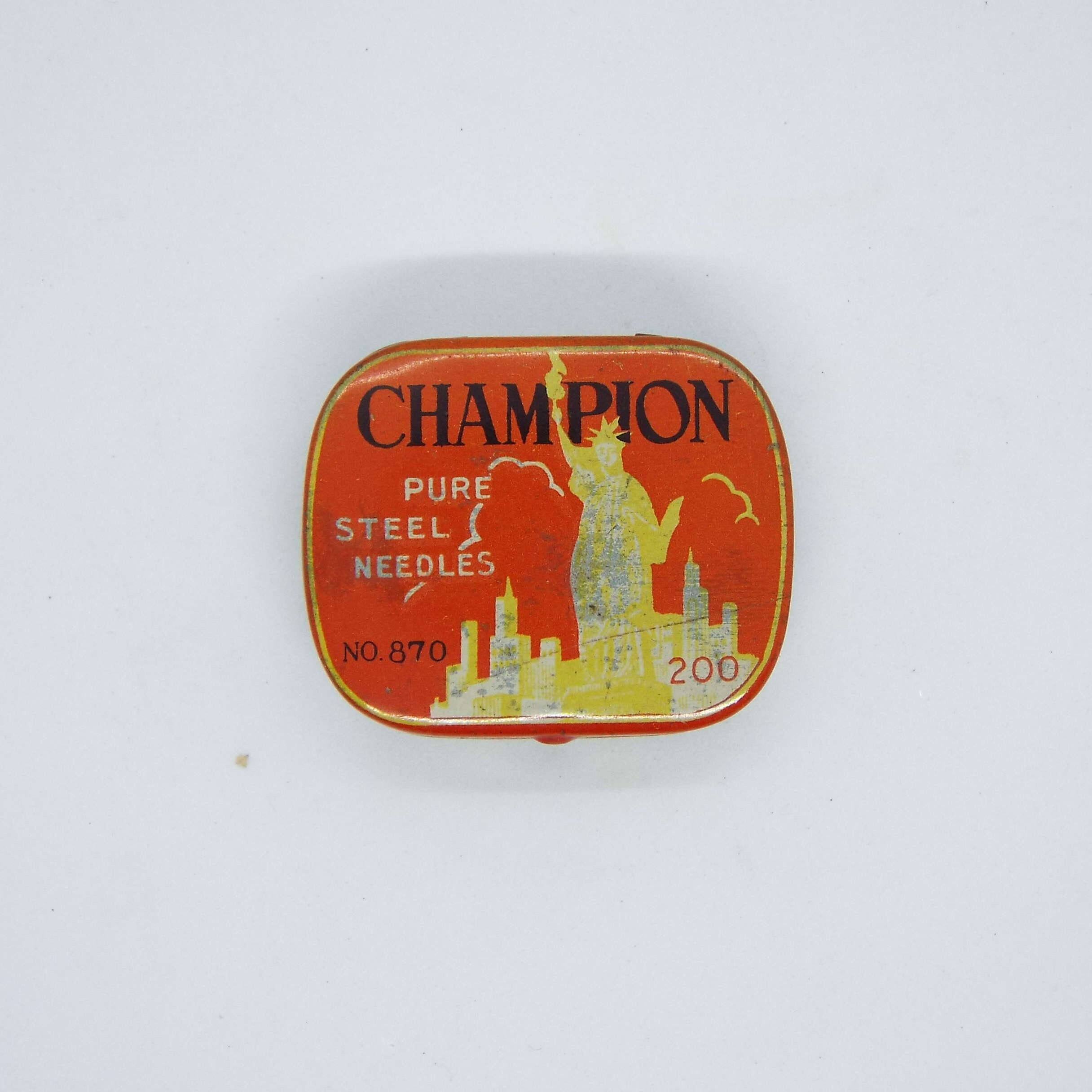 players no name tobacco tin A Players No Name 2oz tobacco tin, probably from around the 1950s or 60s.  Please note ..I have 2 of these tins available @ £5 each. Tin reads .. Players  No Name
