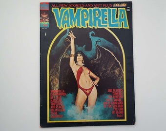 Vintage Comic 1974 Vampirella #30 Graphic Novel A Warren Magazine Vampi Vampires Aztec Enrich Cover 1st Pantha