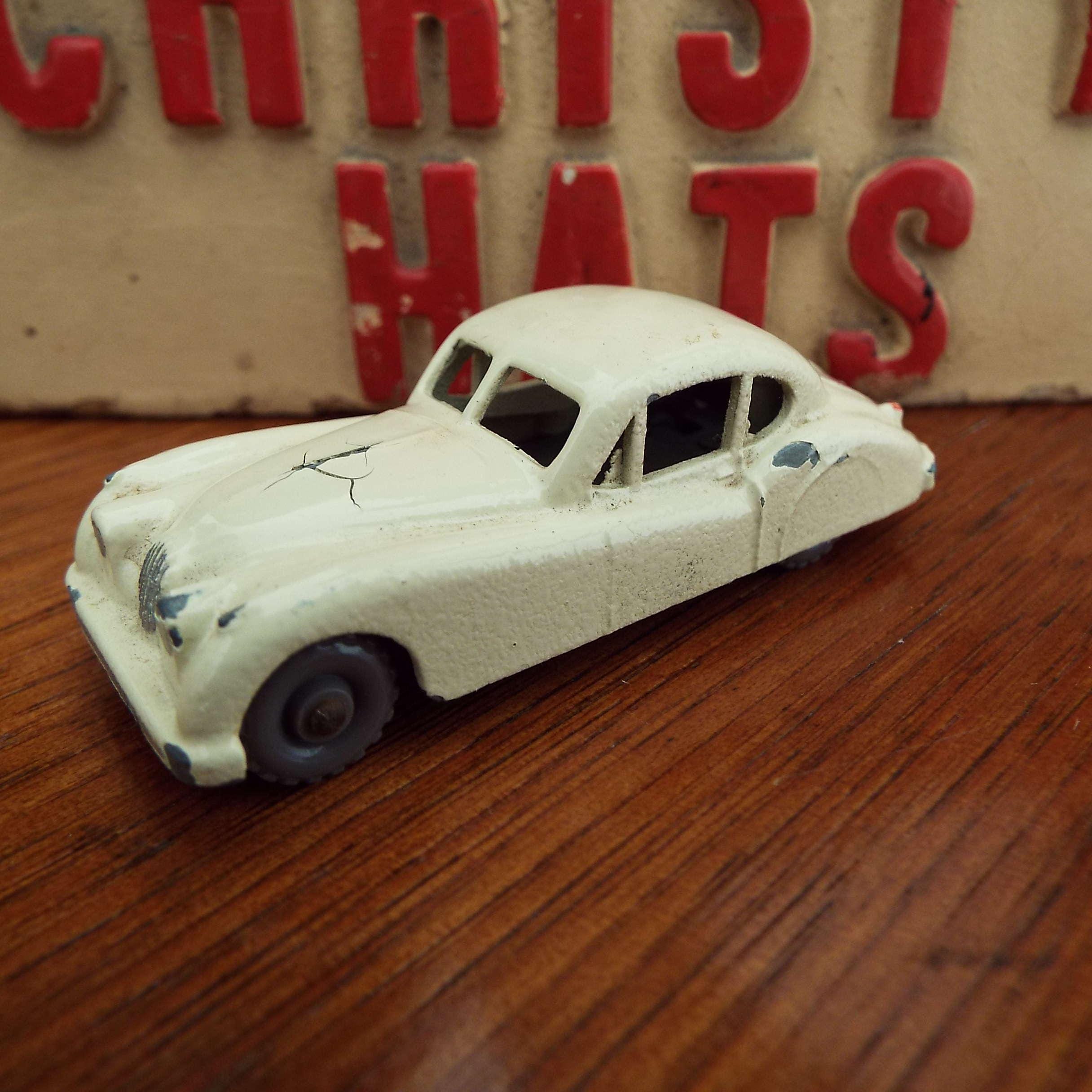 1950年代物 レア レスニー マッチボックス ジャガー XK140 ミニカー 1950年代物 レア レスニー マッチボックス ジャガー XK140