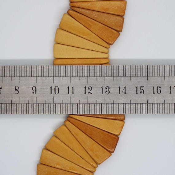Vtg Mid Century Modern Boho Hippie Belt 1970s Waist Hip Belt FLAT WOOD BEAD Vintage Wood Bead Belt Wooden Belt Wavy Belt Retro 1970 main image 3
