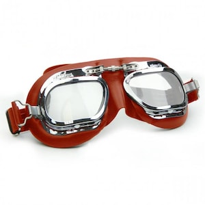 Könnte beinhalten: Vintage-Stil Brille mit rotem Lederrahmen und verchromten Rändern. Die Brille hat klare Gläser und einen verstellbaren Riemen. Der Rahmen ist mit dem Text "HALCYON" versehen. Diese Brille ist für Oldtimer oder Motorräder geeignet.