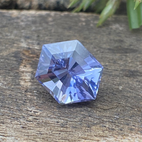 Stunning Hexagon Cut Natural 1.27 cts Violet Sapphire | Unique Gemstone for Jewelry | Perfect for Custom Designs