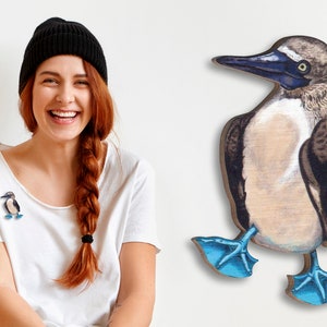 Whimsical wooden brooch pin "I'M WALKING" blue-footed booby vintage gift present funny sea bird animal jewelry illustration contemporary art