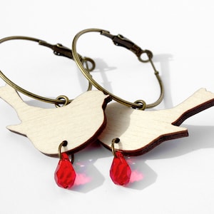 Wooden hoop earrings creole RED EAR SYNDROM hoops lasercut gift vintage jewelry lasercut wood birds woodland redbrest robin bird gift Pure Birch