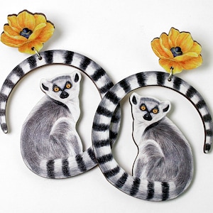 Wooden earrings studs hoops "CIRCLES & STRIPES" large statement lasercut vintage ring tailed lemur primate ape catta fan funny lasercut wood