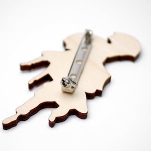 DANCING in THE RAIN Brosche Anstecker Pin art déco 20er 30er Regenschirme Regen London Schmuck Geschenk Lasercut Bild 4