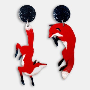 Whimsical wooden earrings studs "JUMPING FOXES"  mismatching lasercut vintage gift red fox woodland asymetrical statement animal jewelry